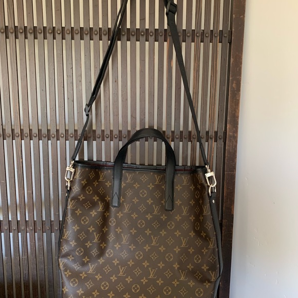 Louis Vuitton Monogram Macassar Kitan tote - Picture 5 of 12